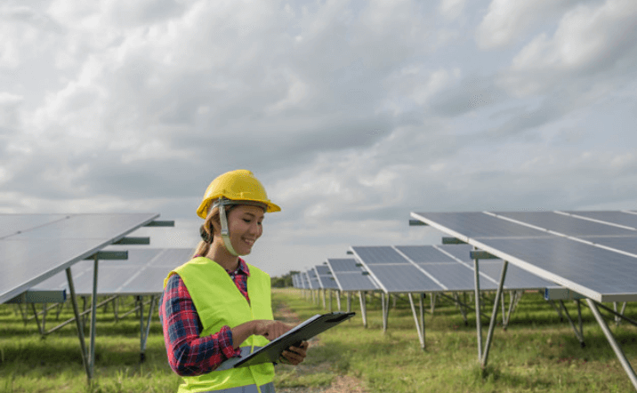 Os benefícios da energia solar para a sua empresa